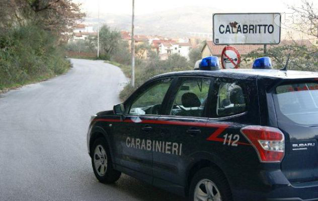 Calabritto, raid incendiario in un bar: presi gli autori